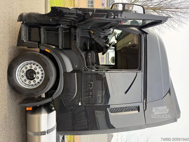 Standard-SZM Iveco S-WAY 460 2021 retarder