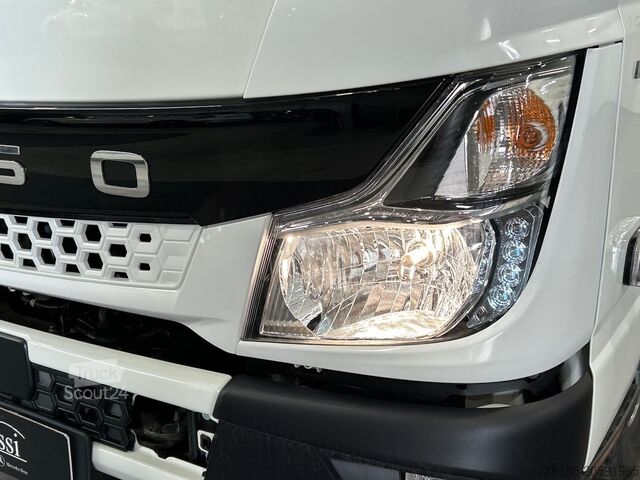 Hűtős teherautó MERCEDES - VEICOLI 3S13/25 TF1 MY22 Cab Sing Std