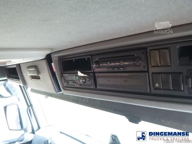 Kipper Renault K 430 8x4 RHD tipper