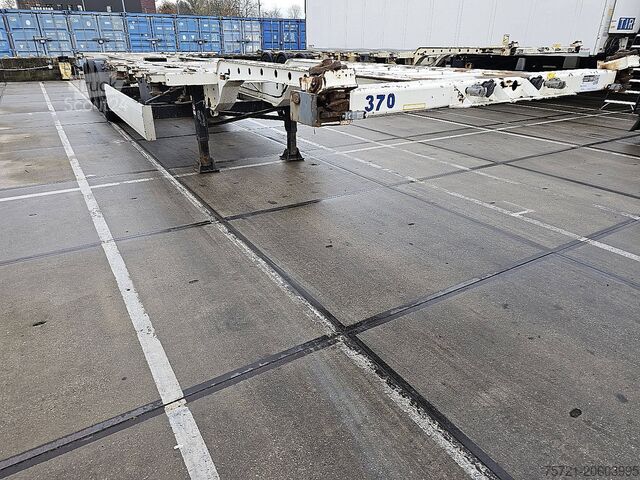 Konteinerių vežimas KRONE SD