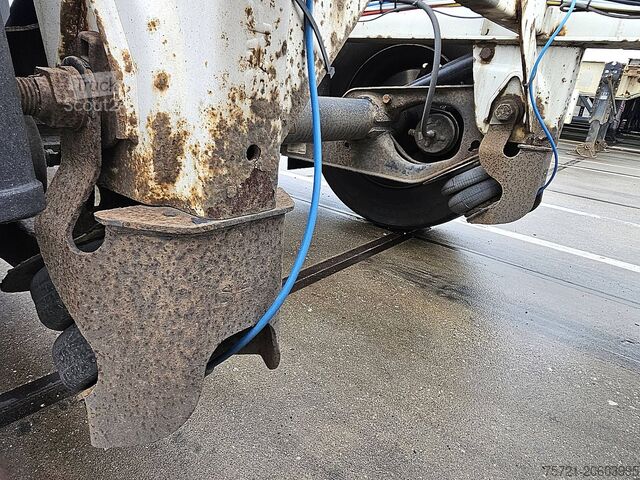 Konteinerių vežimas KRONE SD