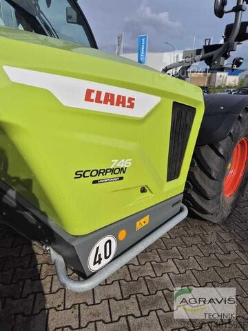 Chargeur télescopique Claas SCORPION 746 VARIPOWER