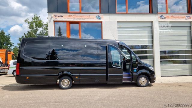 Minibus MERCEDES-BENZ 519 Sunset S 4 Ferqui Chasis 907 Vorlauffahrzeug