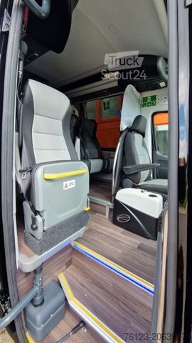 Minibus MERCEDES-BENZ 519 Sunset S 4 Ferqui Chasis 907 Vorlauffahrzeug