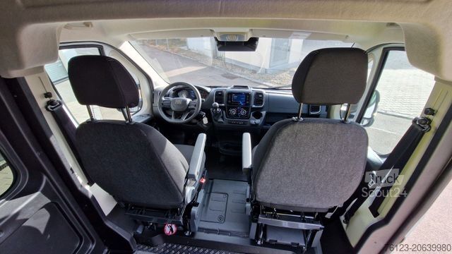 Minibus FIAT Fiat Ducato 9 Sitzer Systemboden Rolli Stock
