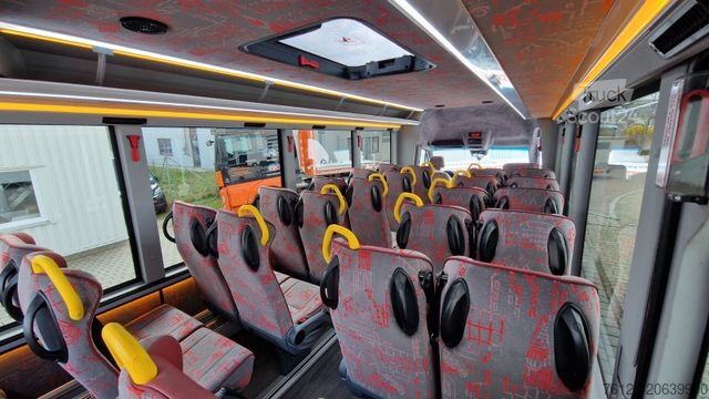 Minibus MERCEDES-BENZ 30 Sitzer Schul- Transferbus 519 Lagerfahrzeug