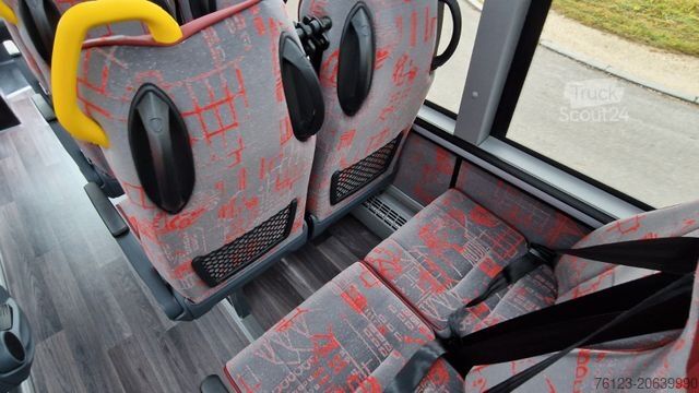 Minibus MERCEDES-BENZ 30 Sitzer Schul- Transferbus 519 Lagerfahrzeug