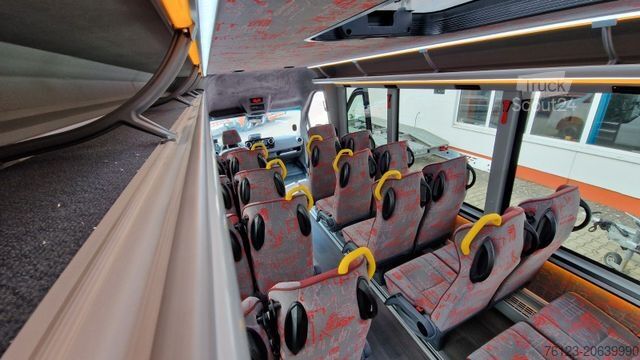 Minibus MERCEDES-BENZ 30 Sitzer Schul- Transferbus 519 Lagerfahrzeug