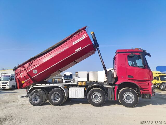 Dumper Mercedes-Benz Arocs 3243 Euro 6 8x4 Kempf Thermomulde