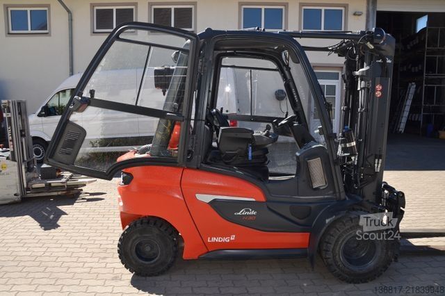 Фронтальний навантажувач вилковий LINDE H30T / hydr. Zinkenvers. / Lastgewichtsanzeige