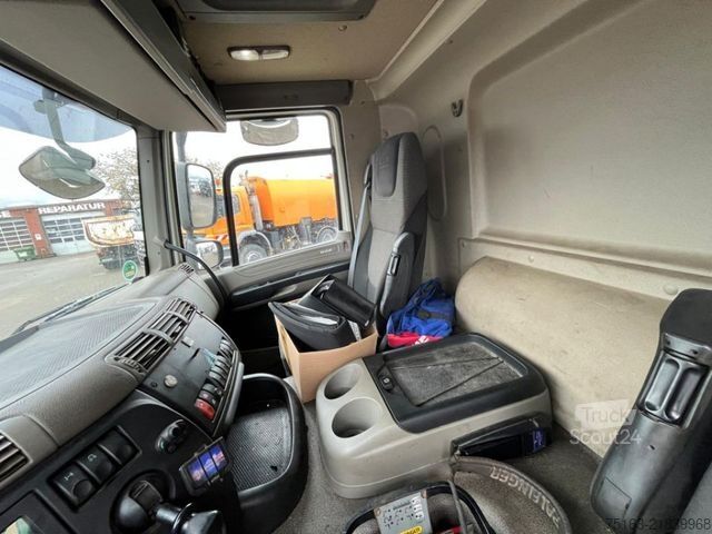 Abschleppwagen DAF CF 85/360 8x2/4 Spezialfahrzeug Rampe+PK 26.002