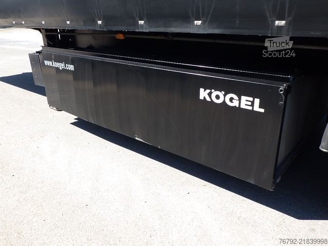 Atvira puspriekabė su tentu KÖGEL SN 24 FastSlider/Lift/LASI Getränke/Edscha/ALCOA