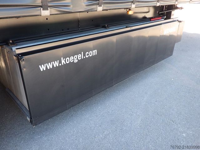 Atvira puspriekabė su tentu KÖGEL SN 24 FastSlider/Lift/LASI Getränke/Edscha/ALCOA