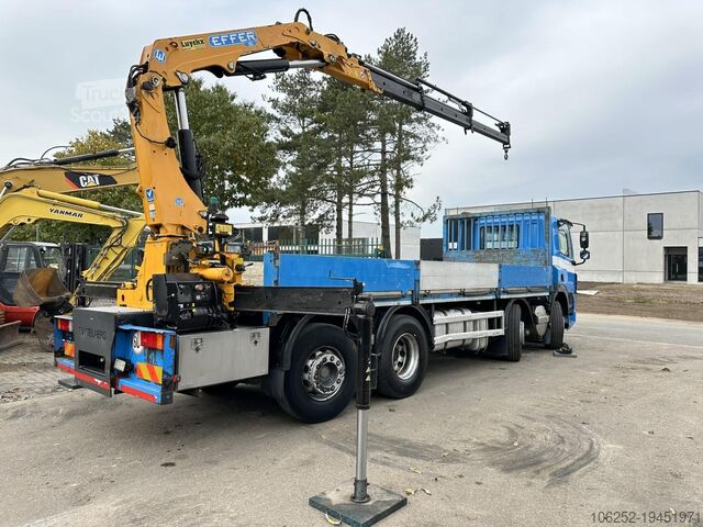 Platforma ładunkowa DAF CF 85.360 8x2 PRITSCHE 7m35 + KRAN EFFER 165-3S...