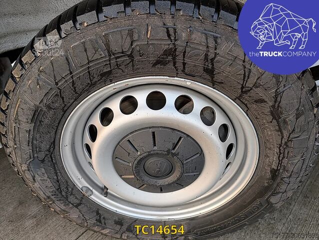 Skříňová dodávka Volkswagen Crafter 180 L1H2