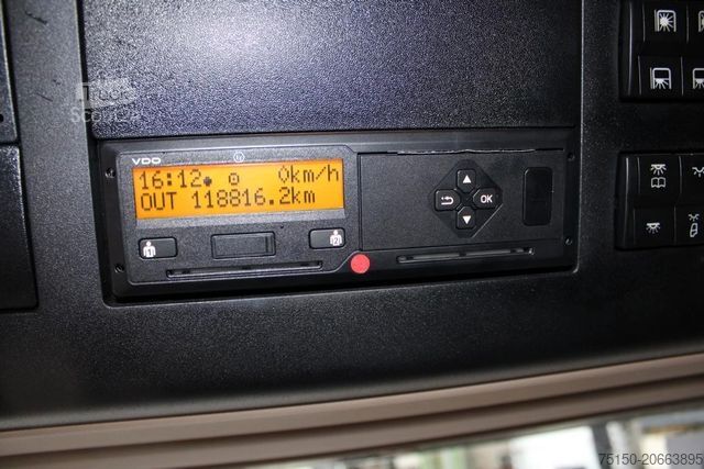 Автомобиль с заменяемым кузовом MERCEDES-BENZ 2540 6x2 (kein 2542 2545) Fahrschule Nr.: 250