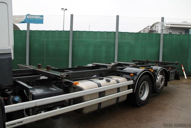 Автомобиль с заменяемым кузовом MERCEDES-BENZ 2540 6x2 (kein 2542 2545) Fahrschule Nr.: 280