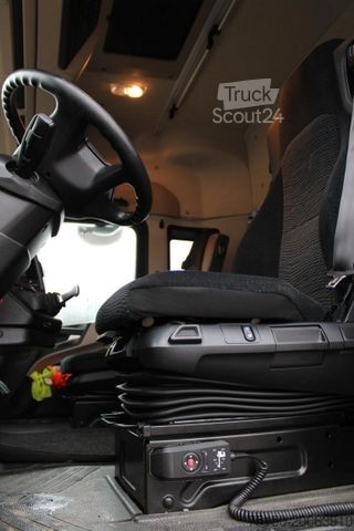 Автомобиль с заменяемым кузовом MERCEDES-BENZ 2540 6x2 (kein 2542 2545) Fahrschule Nr.: 280