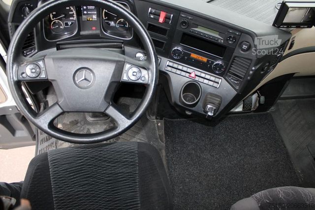Автомобиль с заменяемым кузовом MERCEDES-BENZ 2540 6x2 (kein 2542 2545) Fahrschule Nr.: 280