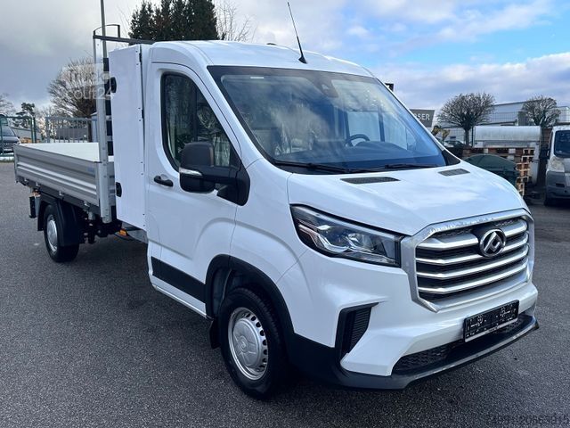 Kravas mikroautobuss ar pašizgāzēju MAXUS Deliver 9 Chassis L3 Kipper Bawer Box AHK 147Ps