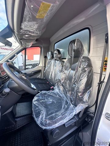 Kravas mikroautobuss ar pašizgāzēju MAXUS Deliver 9 Chassis L3 Kipper Bawer Box AHK 147Ps