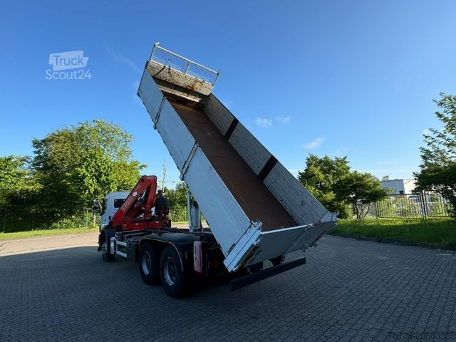 Kravas automašīnai uzstādīts celtnis MERCEDES-BENZ Axor 2633 Kipper mit Kran Fassi F135