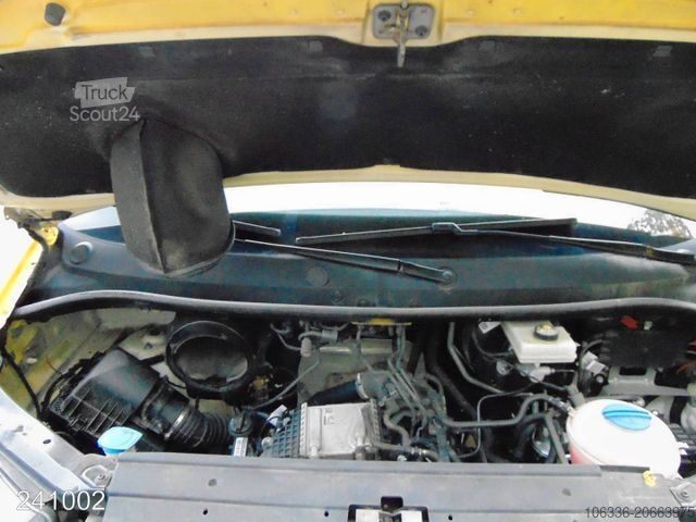 Komercijalno vozilo sa visokim krovom VOLKSWAGEN CRAFTER 35 2.0 TDI DSG KLIMA*REGALSYSTEM*KAMERA