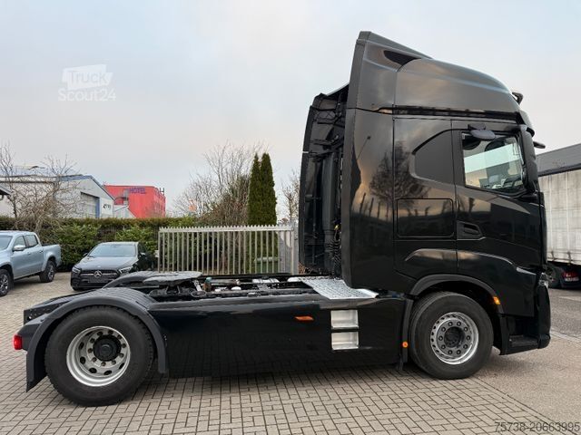 Tractora standard IVECO S-Way 570/Intarder/Hydraulik/Navi/VOLLLUFT