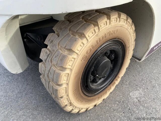 Šakinis krautuvas Caterpillar EP30K-PAC