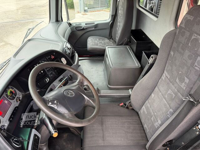 Kippwagen Mercedes-Benz 4148 K