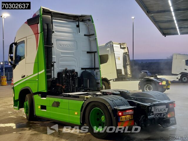 Standard-SZM Volvo FH 460 FH 4X2 NL-Truck VEB+ Compressor Trailer-...