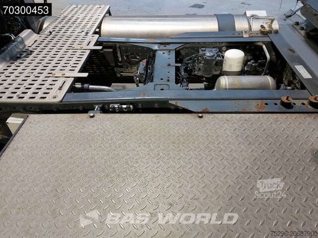 Standard tractor Iveco Stralis 400 4X2 CNG-LNG Mix! Retarder 2x tanks ...