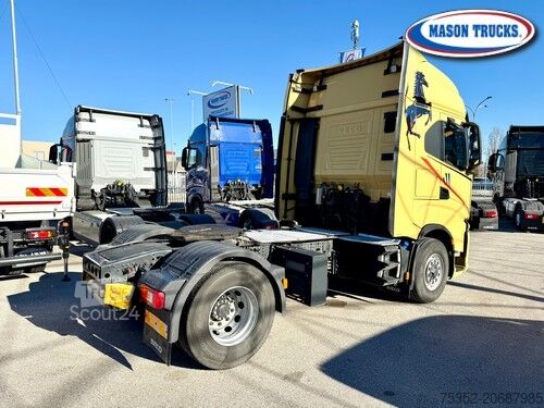 τυπικός οδικός ελκυστήρας Iveco X-Way 510 Hi-Traction 4x4