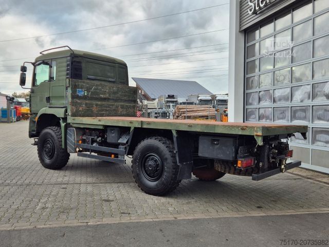 Ciężarówka z płaską platformą MAN TGA 18.360 4x4 BB Pritsche Single Bereifung