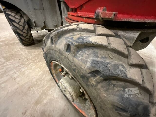 Véhicule à benne Ausa D 250 AH G