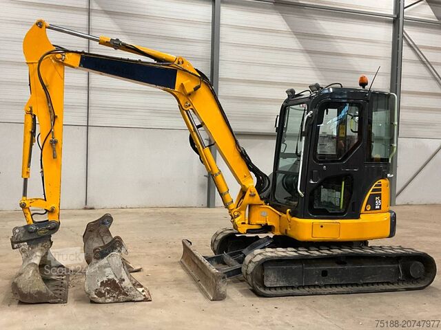 Mini-pelle Komatsu PC 55 MR-3