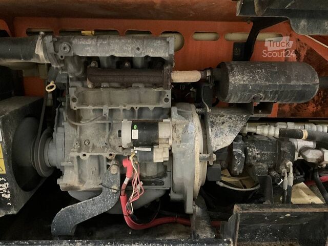 Elevador de tesoura JLG 3394 RT