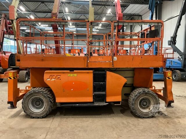 Elevador de tesoura JLG 3394 RT