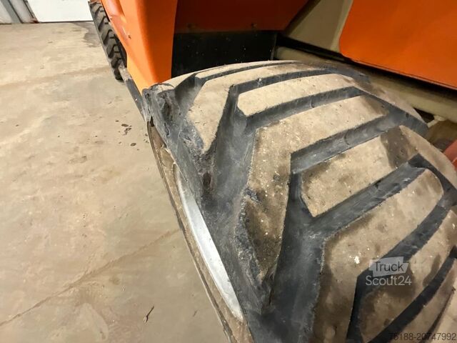 Elevador de tesoura JLG 3394 RT