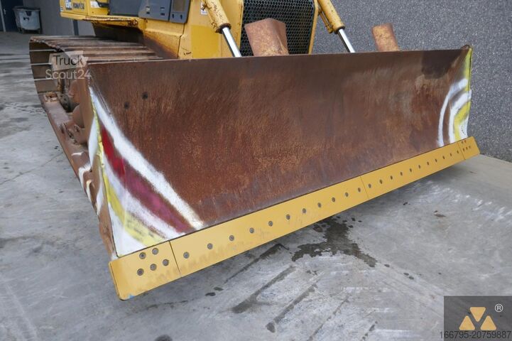 Trator de esteira Komatsu D65PX-15EO