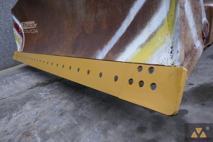 Trator de esteira Komatsu D65PX-15EO