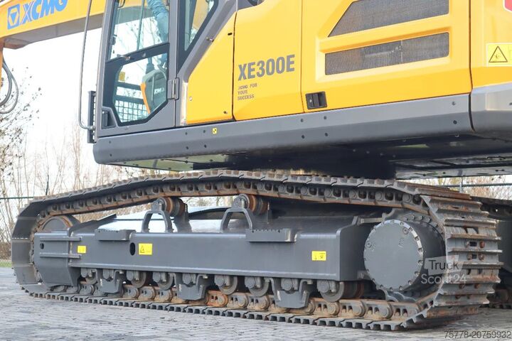 Raupenbagger XCMG XE300E | CE | CUMMINS STAGE V | HAMMER / SHEAR