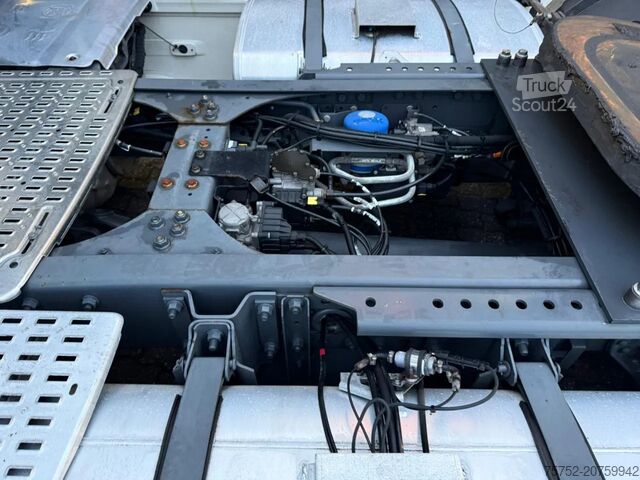 Standard-SZM DAF XF 480 SSC Super Space 2x tank LED 414.990KM! ACC