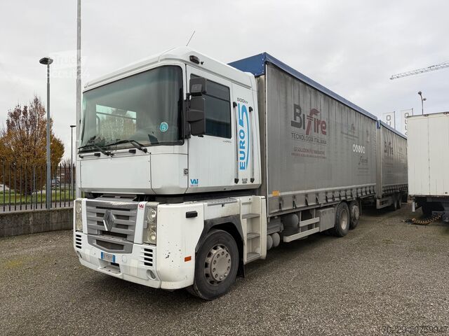 Düz kasalı ve brandalı kamyon renault Magnum 500