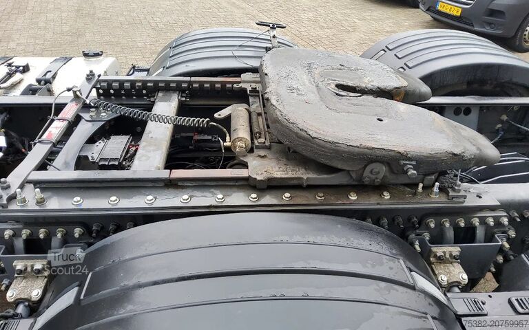 Standard-SZM Renault T HIGH 6x2 "SLEEPER" - MAX 70 TON - VF610D3...