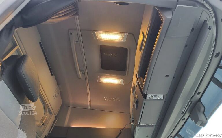 Standard-SZM Renault T HIGH 6x2  "SLEEPER"  - MAX 70 TON  -  VF610D3...