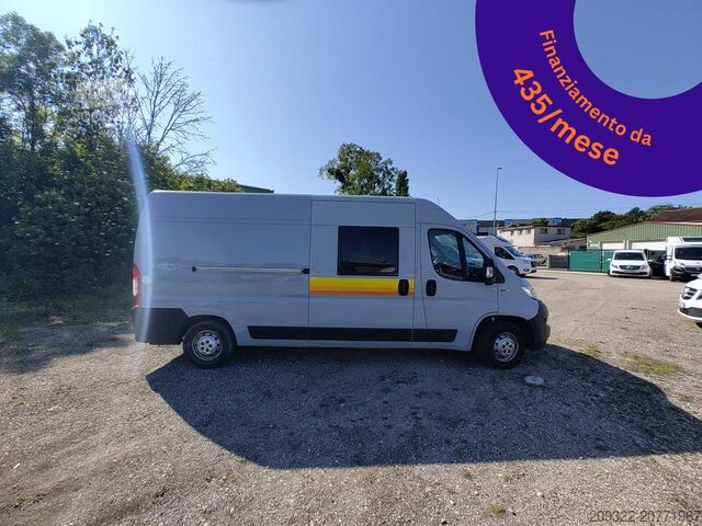 Caravan/camper Fiat Weinsberg Carabus 600 K | 4 Posti Letto | Completamente Attrezzato