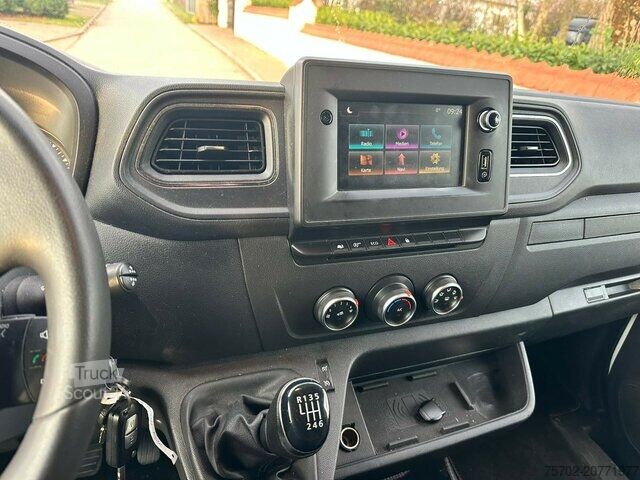 Hayvan taşıyıcı Renault Master Haras 1-2 Pferde