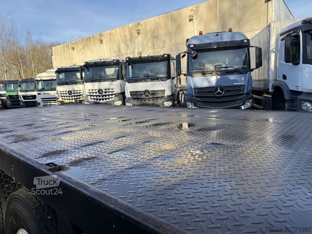 Vrachtauto met open laadbak Volvo FM12 420 8X2 Kran PM 65026 bis 29 Meter
