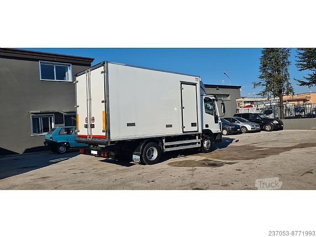 Koeltransport Iveco EUROCARGO 75-17 TRASPORTO CARNI